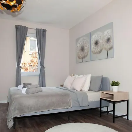 Apartment Barbaras Modern